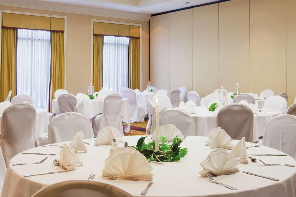 Doubletree By Hilton Atlanta Airport Hotel College Park Restaurant billede