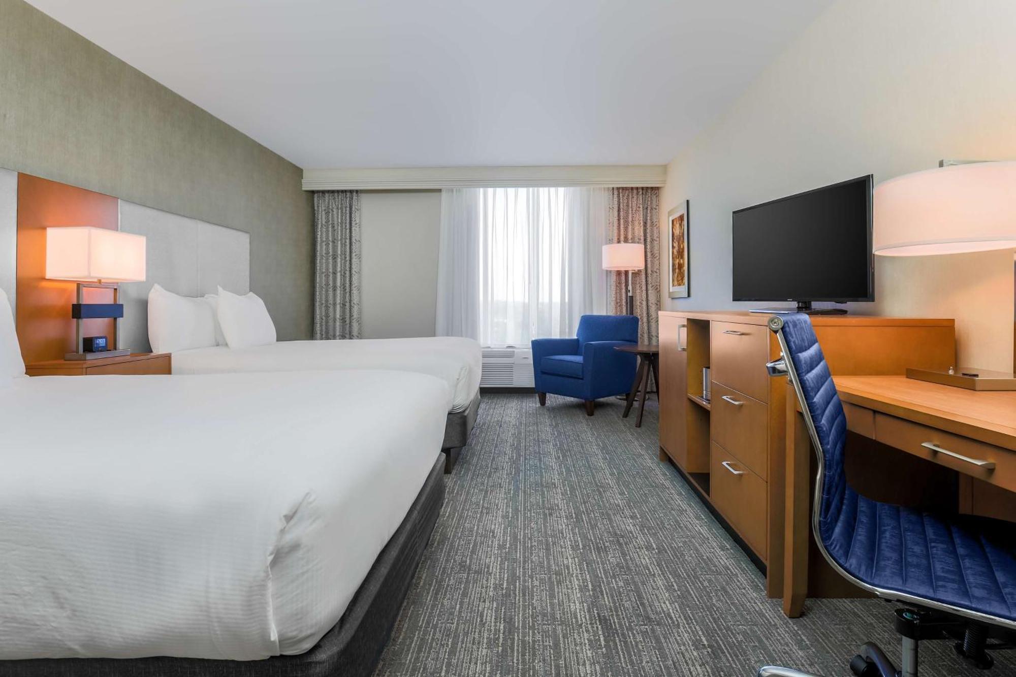 Doubletree By Hilton Atlanta Airport Hotel College Park Eksteriør billede