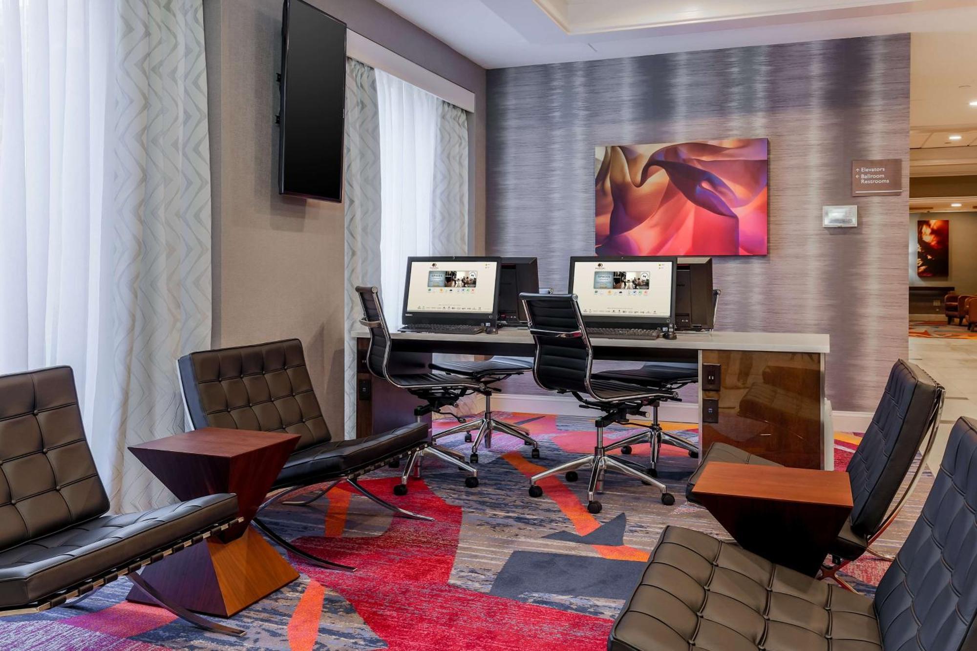 Doubletree By Hilton Atlanta Airport Hotel College Park Eksteriør billede