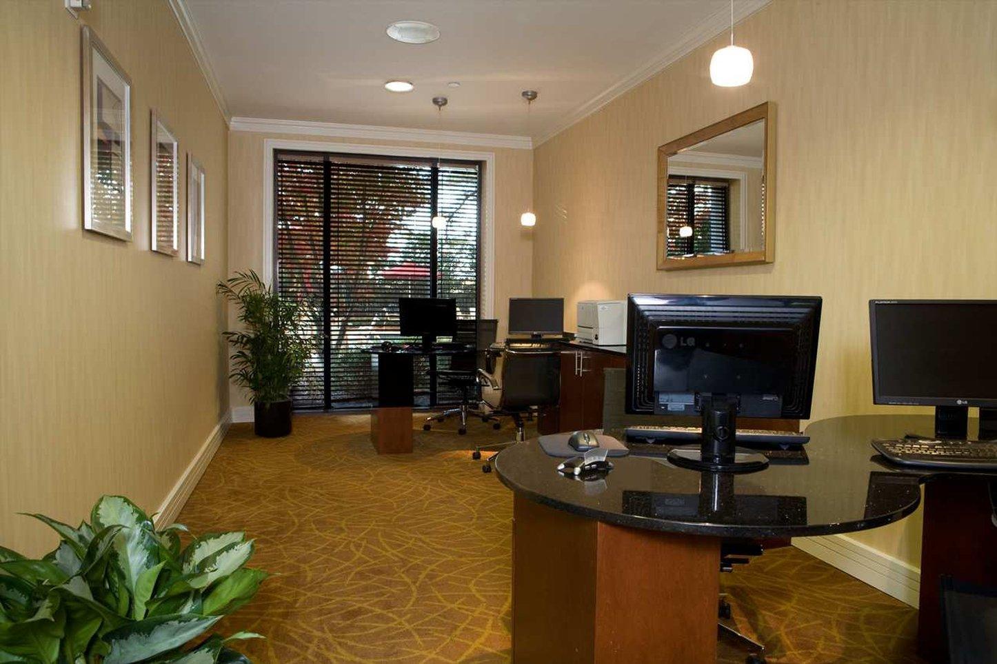 Doubletree By Hilton Atlanta Airport Hotel College Park Eksteriør billede